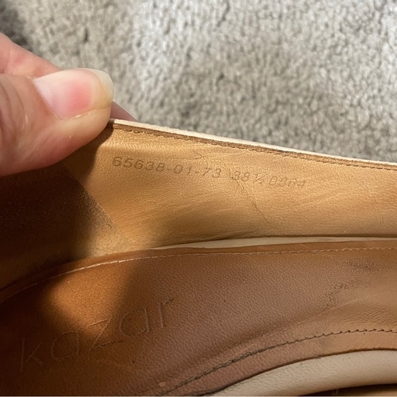 Kazar Women's Beige Leather Stiletto Pumps Size 38.5/US 7.5 - Picture 5 of 11